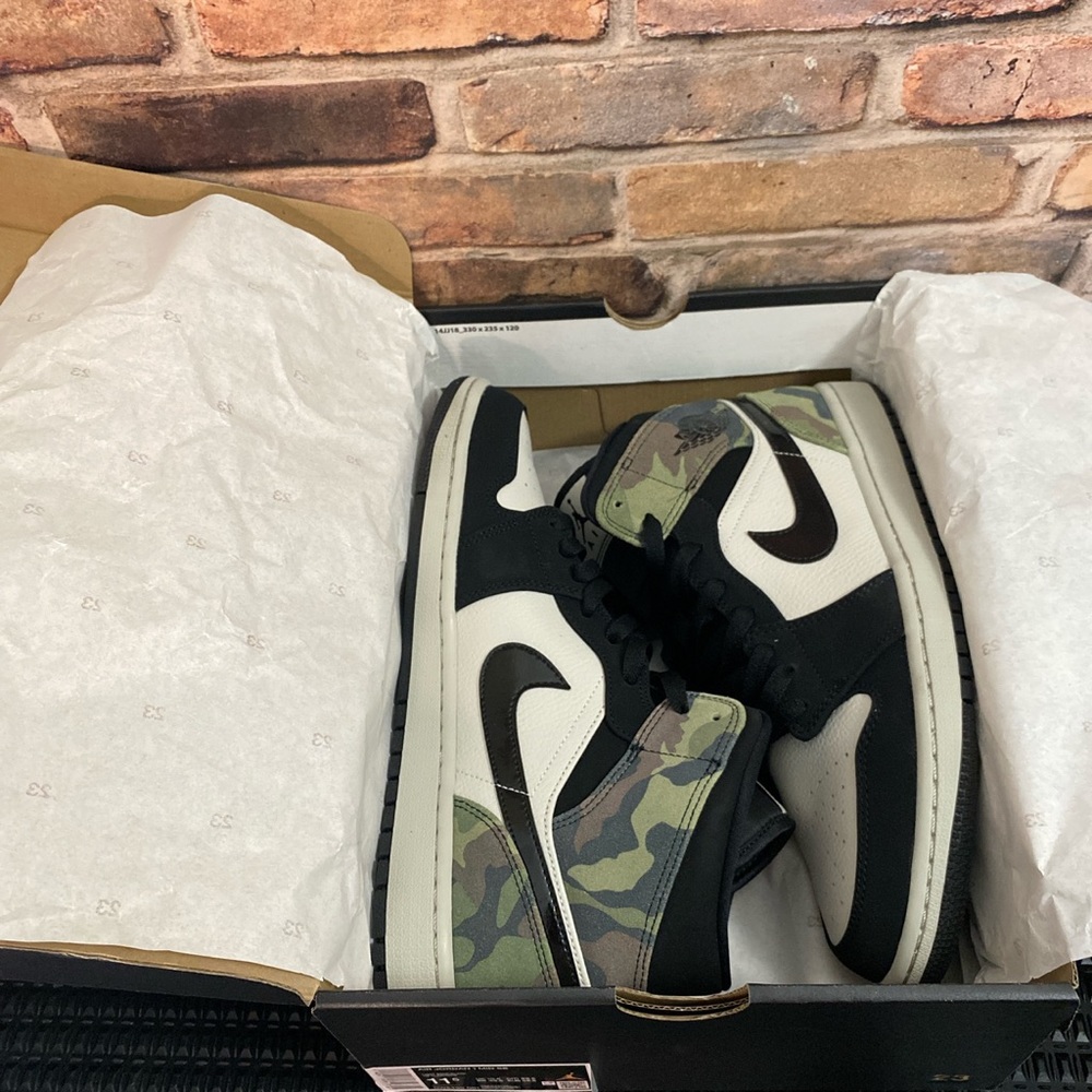 Jordan 1 - Picture 4 of 4